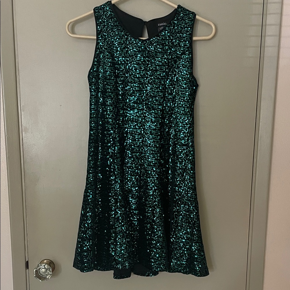 Girls size 14 sequin green and black dress